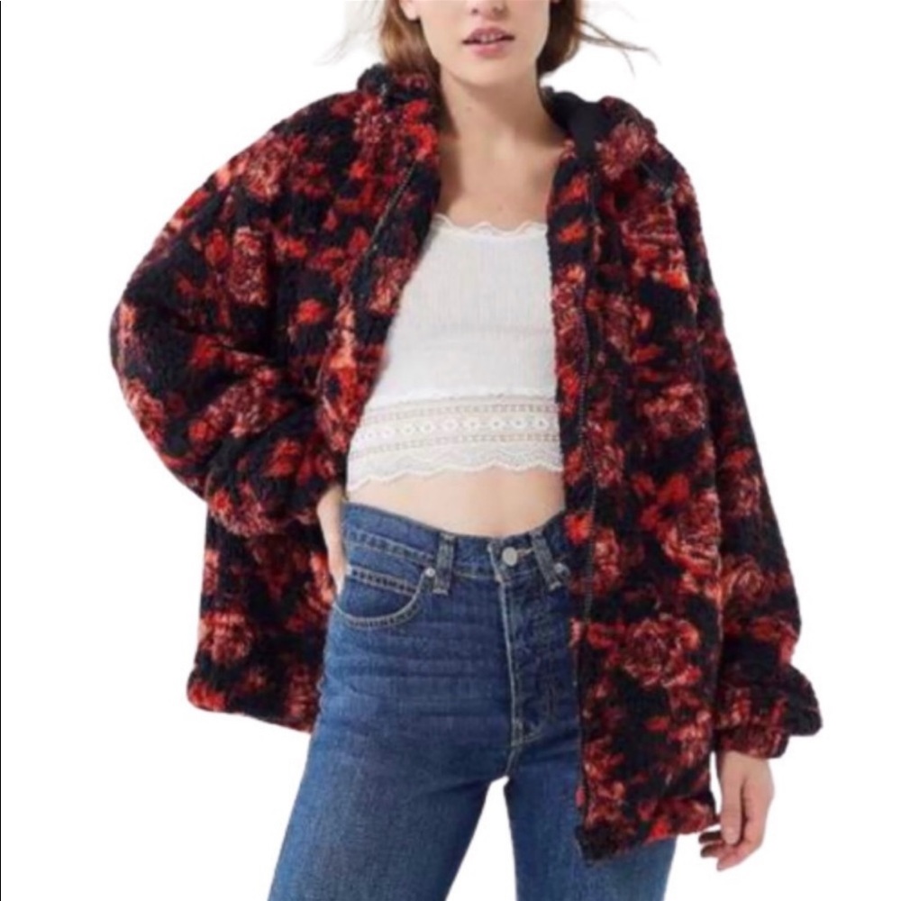 Urban Outfitters Wilma Sherpa Coat Size XS